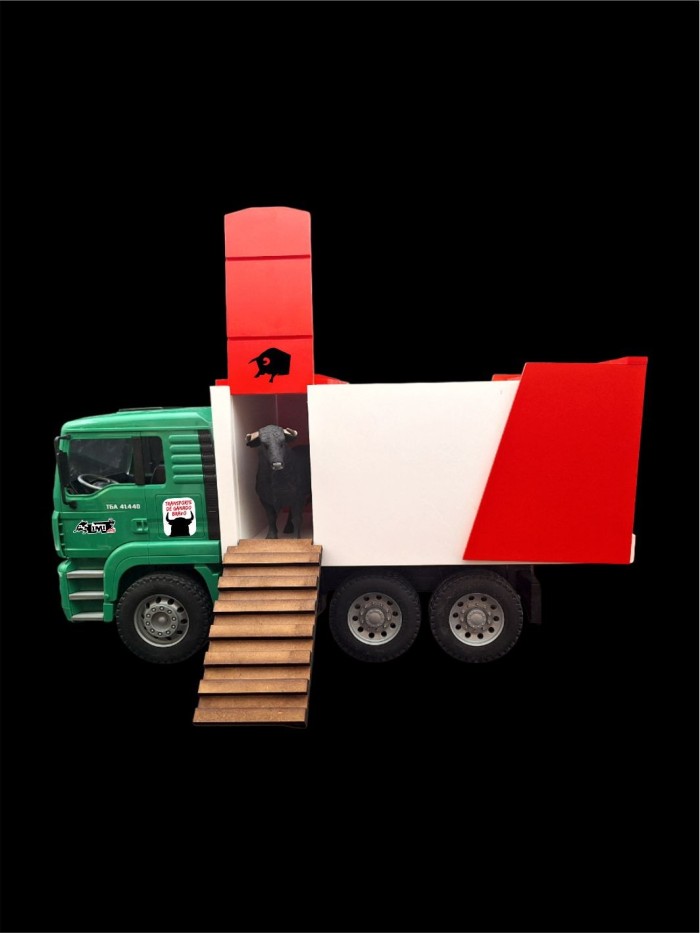CAMION VACAS CAJON PARA TORO Camiones Especial niños y
